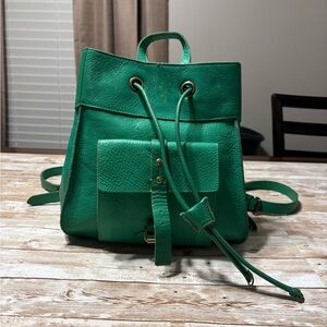 IIIBeCa Stylish Green Leather Backpack